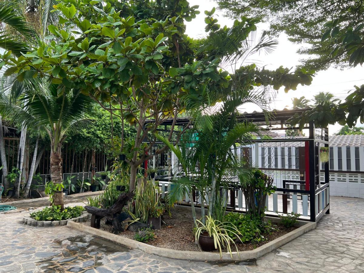 Suanpai Resort Sattahip Εξωτερικό φωτογραφία